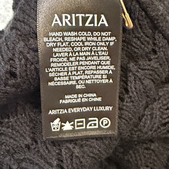 Aritzia Black Crew Neck Sweater - Picture 3 of 5